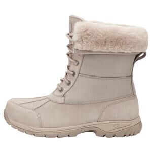 UGG Men's Boots in Beige and Cream